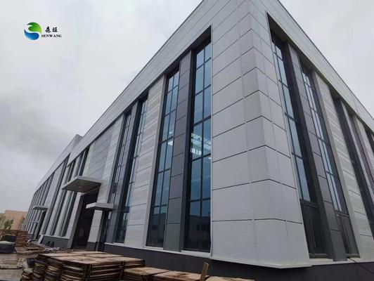 انبار فولادی سازه دروازه‌ای با مهاربندهای فولادی نبشی برای قابلیت اطمینان ساختاری بالا